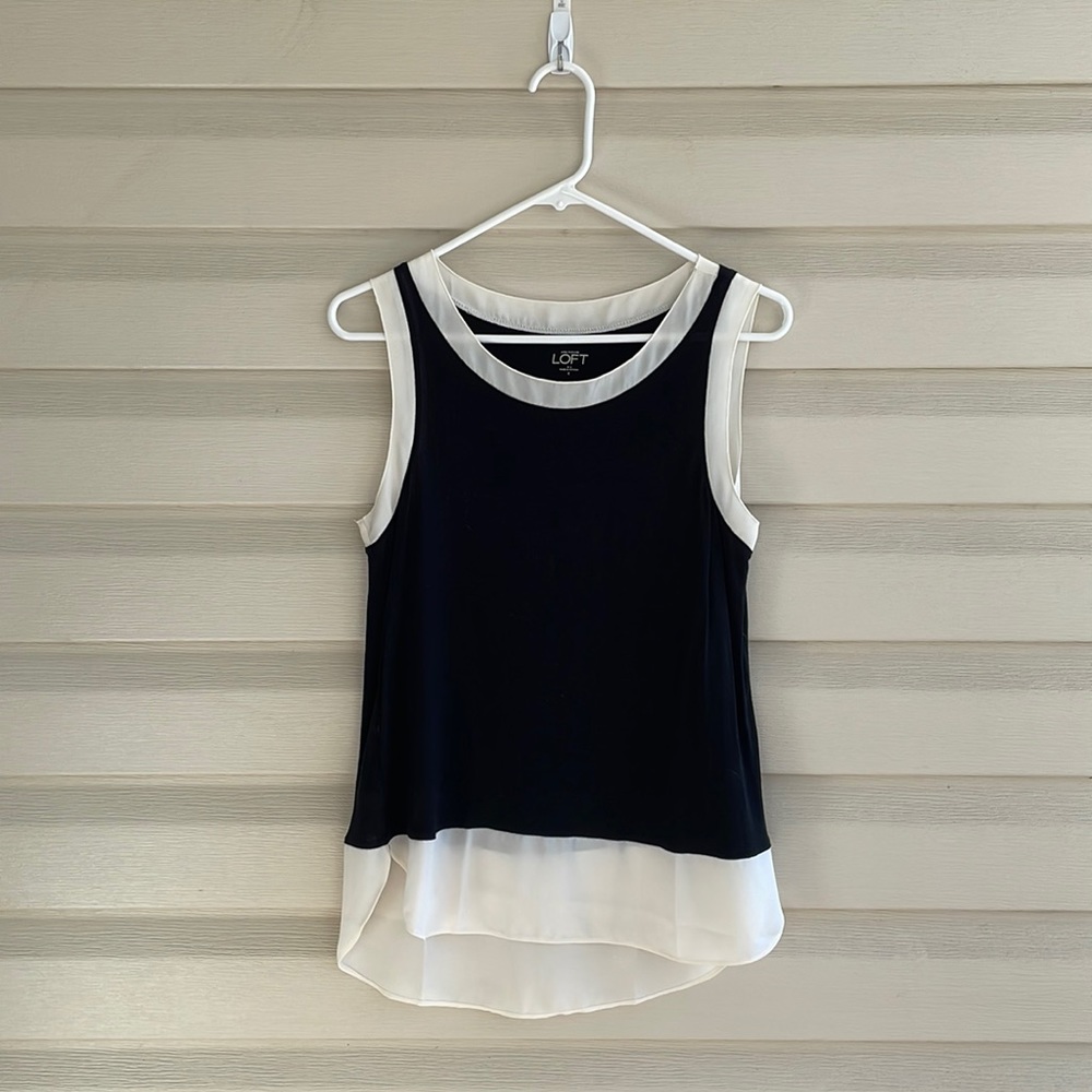 Ann Taylor LOFT Sleeveless Top